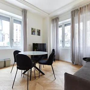  Apartment Duomo Cityview Grand Italy