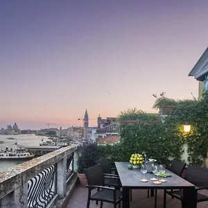 Appartement Attic Boutique San Marco, Venise